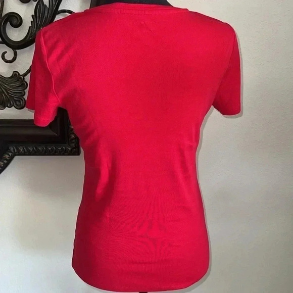 Tommy Hilfiger Women’s Favorite V-Neck Short Sleeve Red T-Shirt Medium - Picture 7 of 16